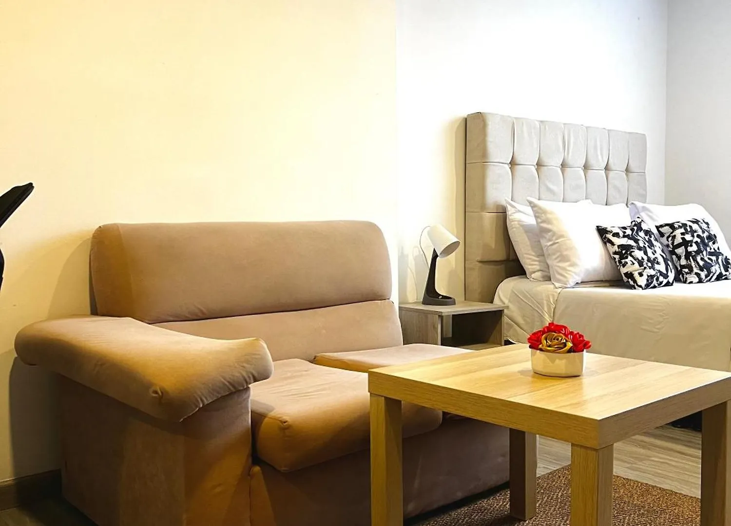 Loft Ejecutivo Ideal Para Home Office Parking Y Wifi Bogotá 0*,  Kolumbia